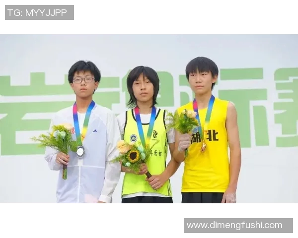 西安攀岩队在全国攀岩耐力排行榜中荣获第八名的佳绩