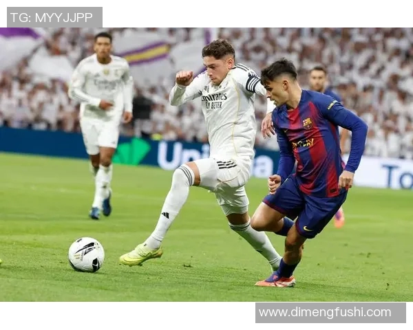 西甲联赛巴萨对皇马现场直播精彩瞬间